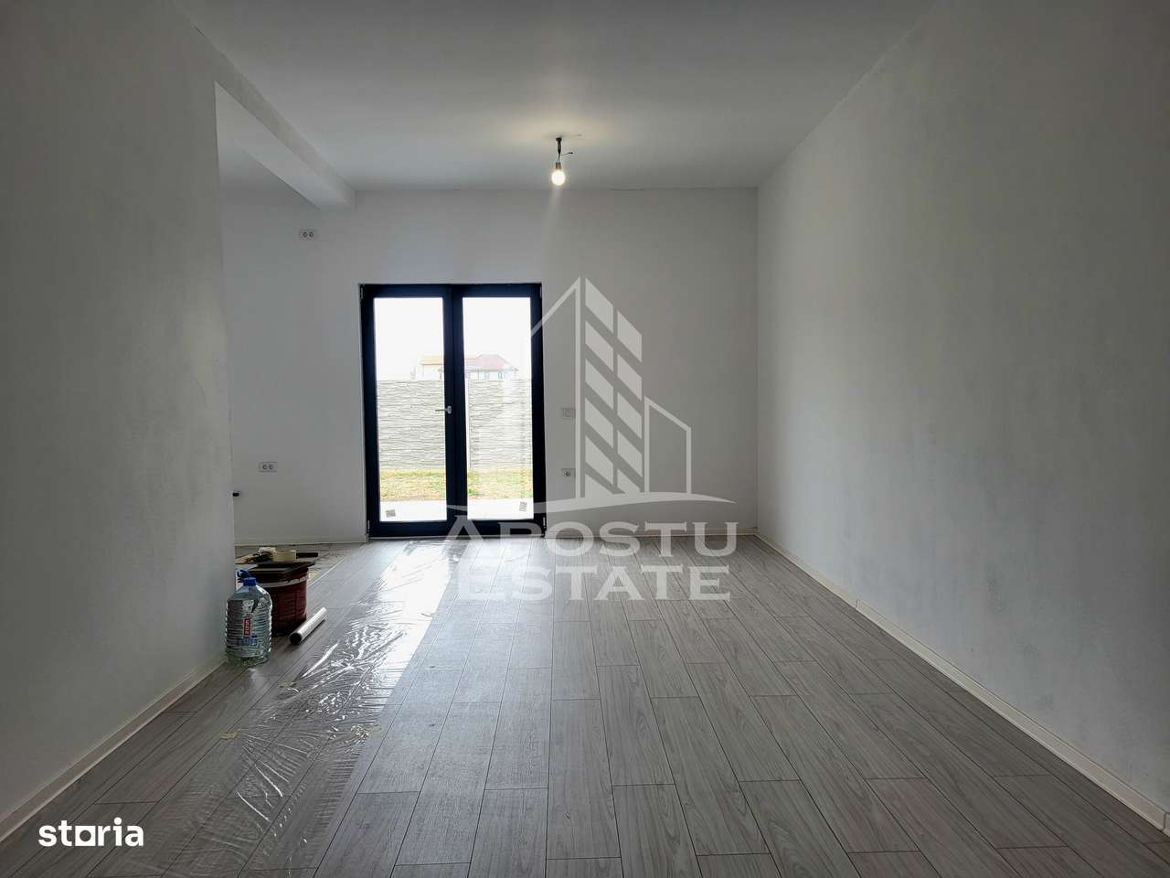 1/2 Duplex pe parter, cu 3 camere si 2 bai, Sag - Imagine principală: 5/17