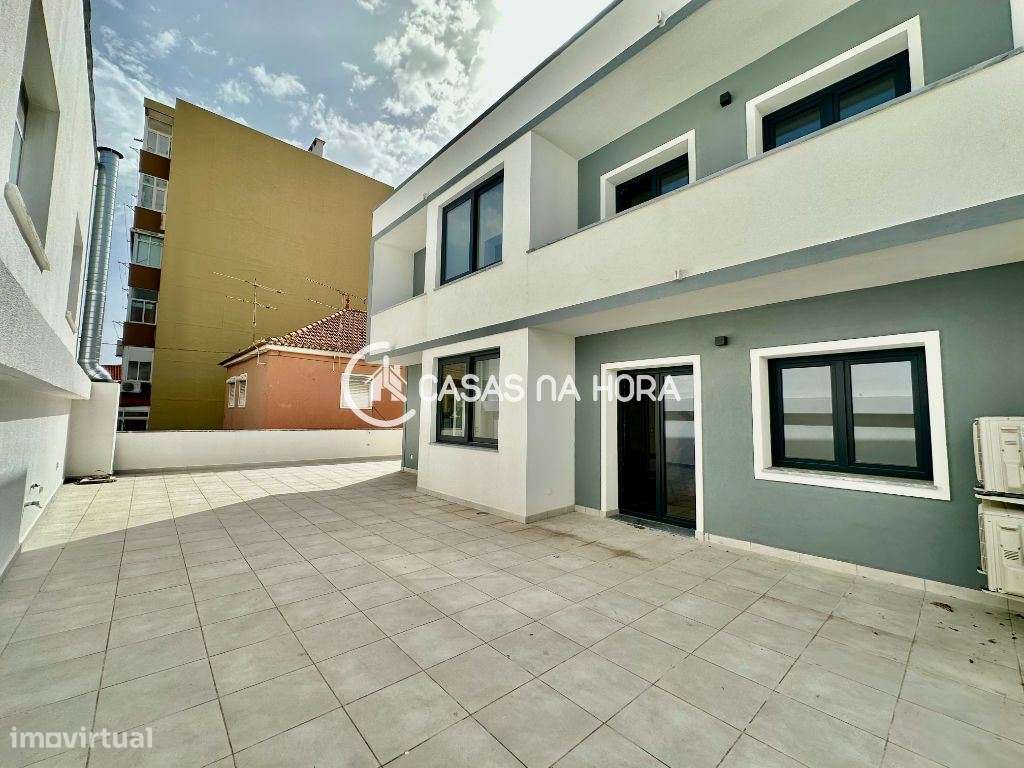 Apartamento Premium T4 em Almada-13