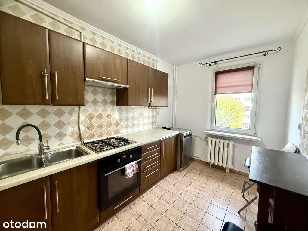 Wyremontowane mieszkanie – 2 piętro,loggia-6