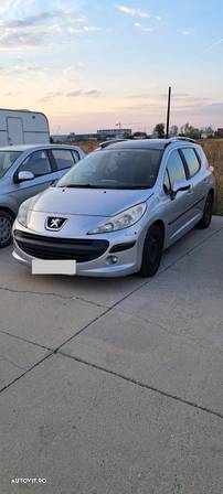 Fuzeta stanga Peugeot 207 - 1