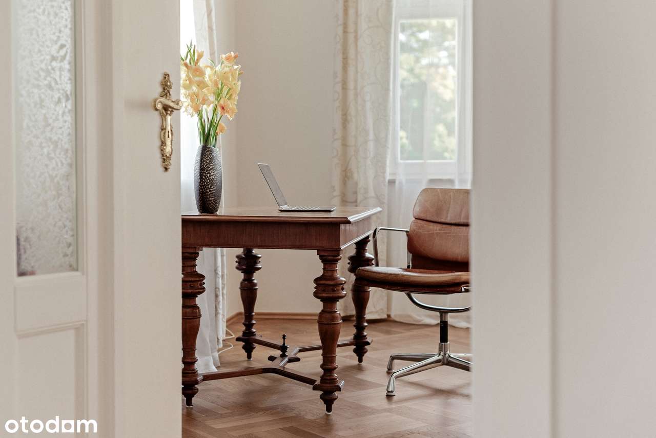 Willa z lat 30tych z osobnym mieszkaniem-14