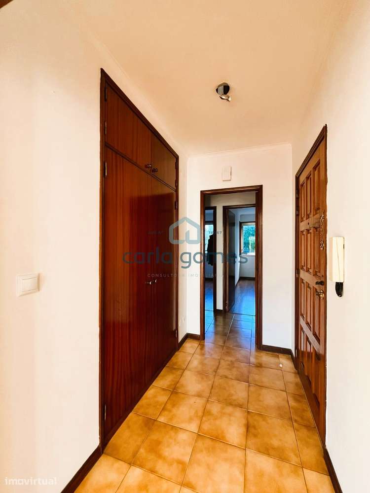 ÓTIMO APARTAMENTO T2, 2 frentes, Águas Santas ( junto às piscinas)-11