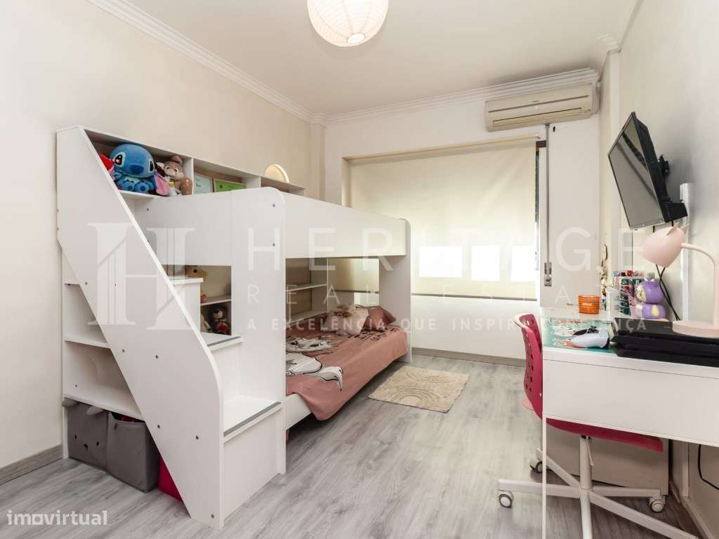 T2 com 102 m², Closet, 2 WC e Sótão - Baixa da Banheira-17