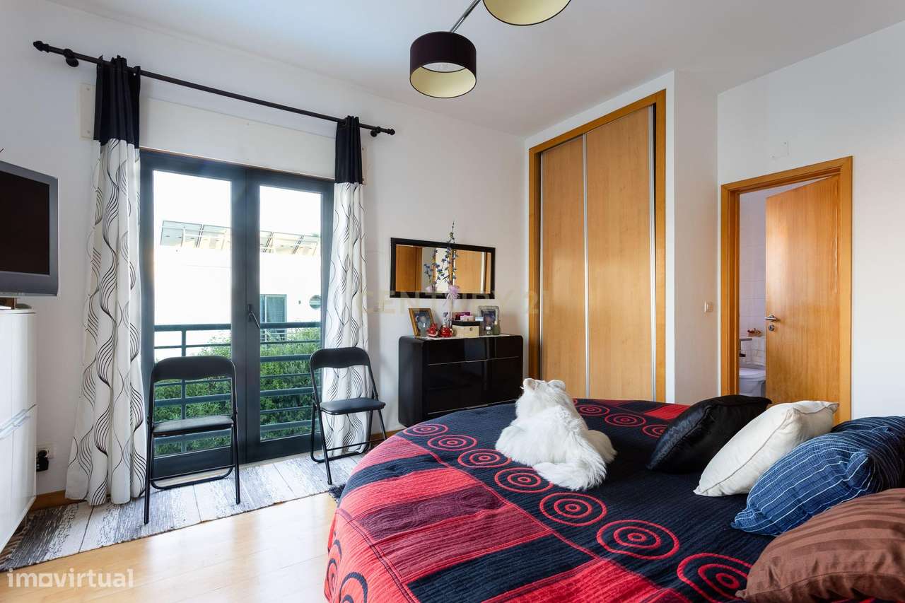 Moradia com Piscina e Jardim - Quinta do Anjo/Palmela-35