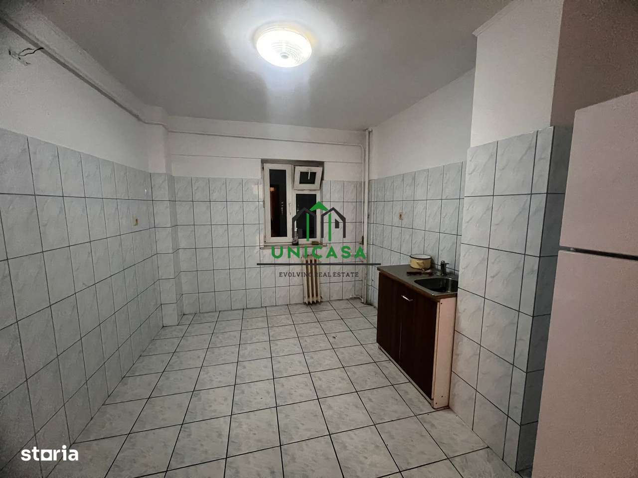 Apartament 4 camere – Etaj 1/4 – Zona Ostroveni-2