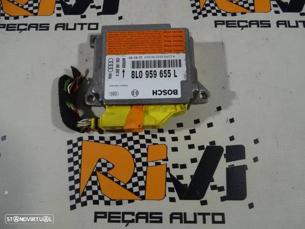 Centralina De Airbags Audi A3 (8L1)  0285001352 / 8L0959655l / 8L0 959 - 1