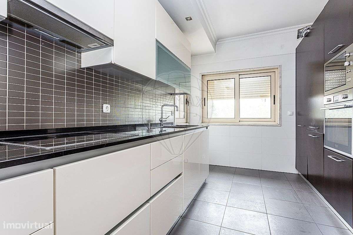 Apartamento T3 para arrendamento - Grande imagem: 1/18