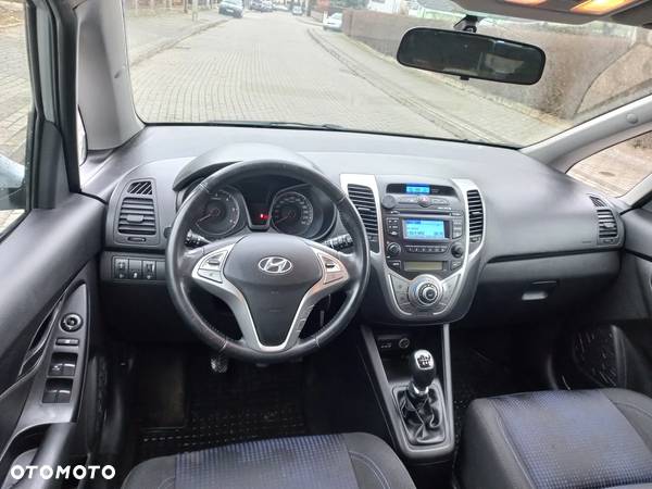 Hyundai ix20 - 19