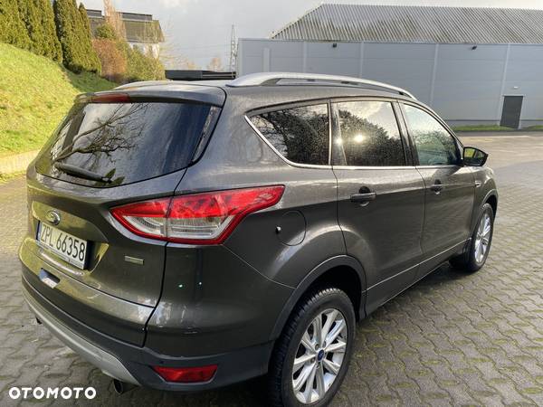 Ford Kuga 1.5 EcoBoost 4WD Titanium - 10