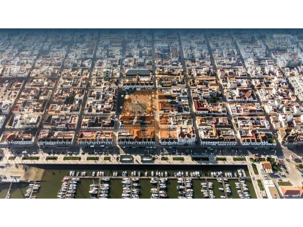 Apartamento T1 à venda em Edifício Pombalino - Grande imagem: 5/27