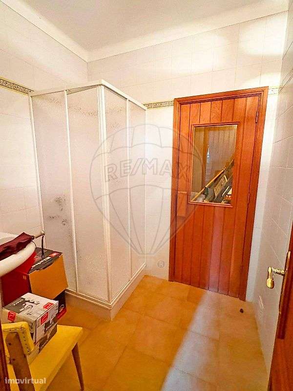 Moradia T7 para venda-43