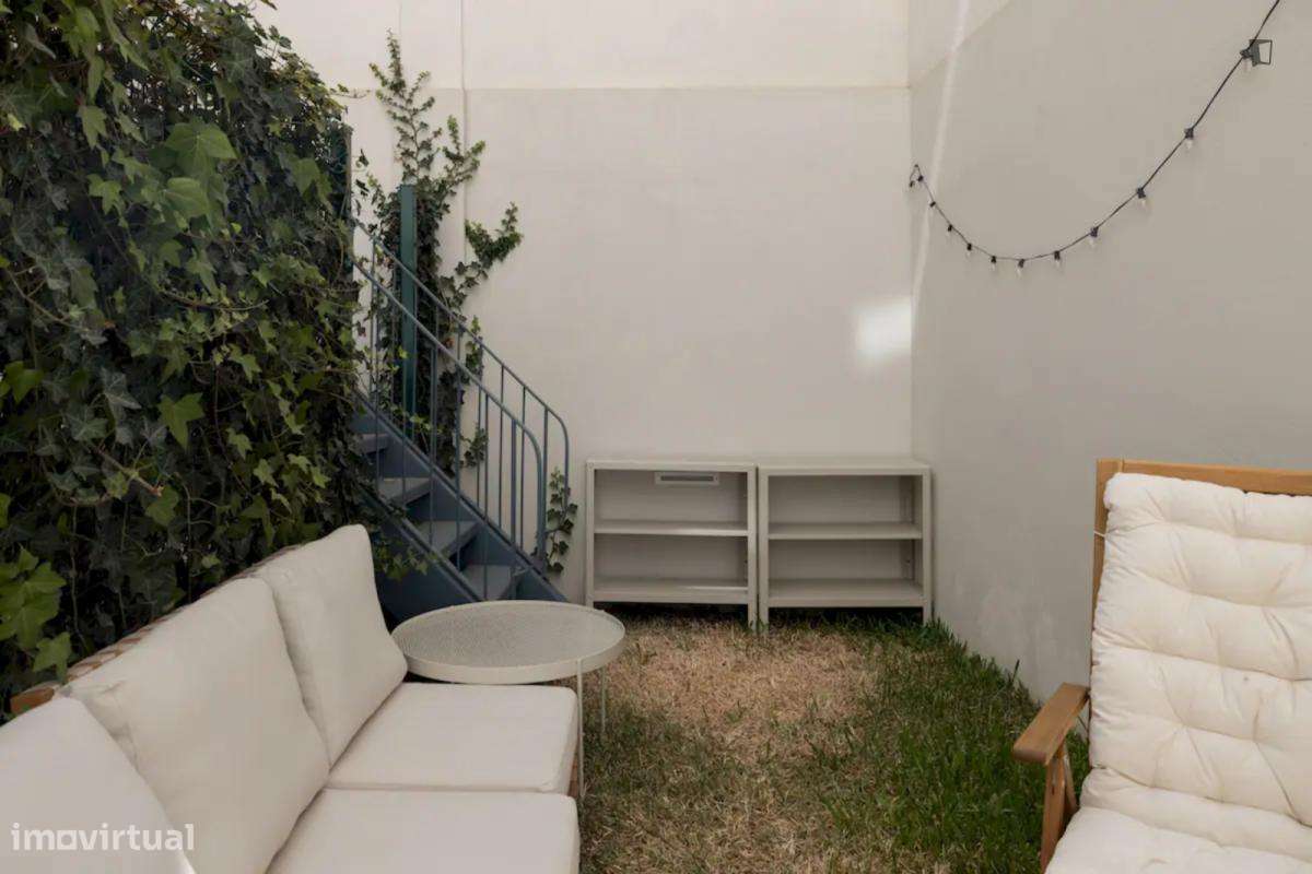 Apartamento com 1 quartos - localizado em São Bento Lisbon - Grande imagem: 4/7