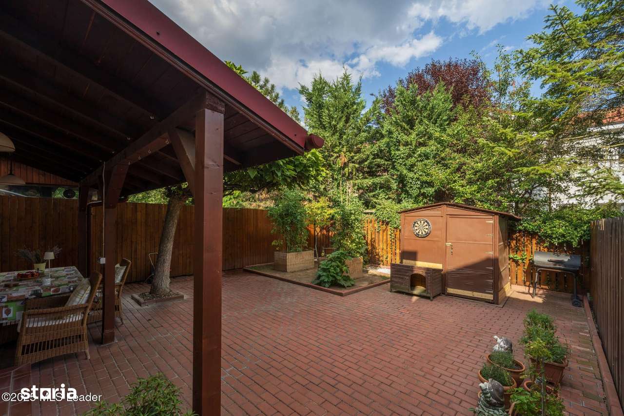 Casă eficientă, cu garaj, într-un complex liniștit, poziție excelenta-3