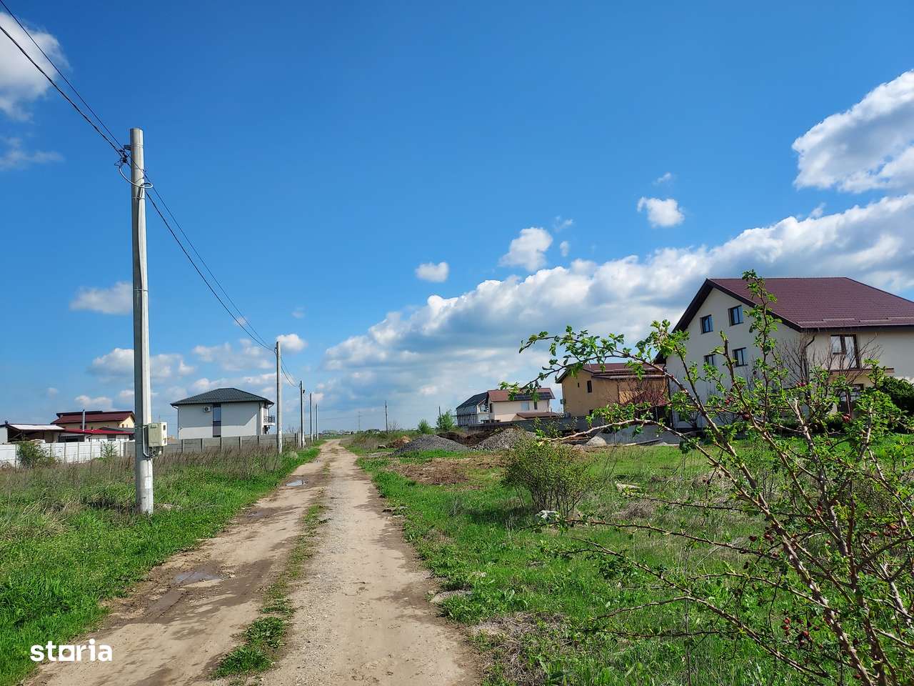 Teren intravilan 307 m² – gaz și curent, acte la zi, Berceni IF - Imagine principală: 5/7