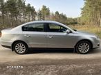 Volkswagen Passat 2.0 TDI Comfortline - 9