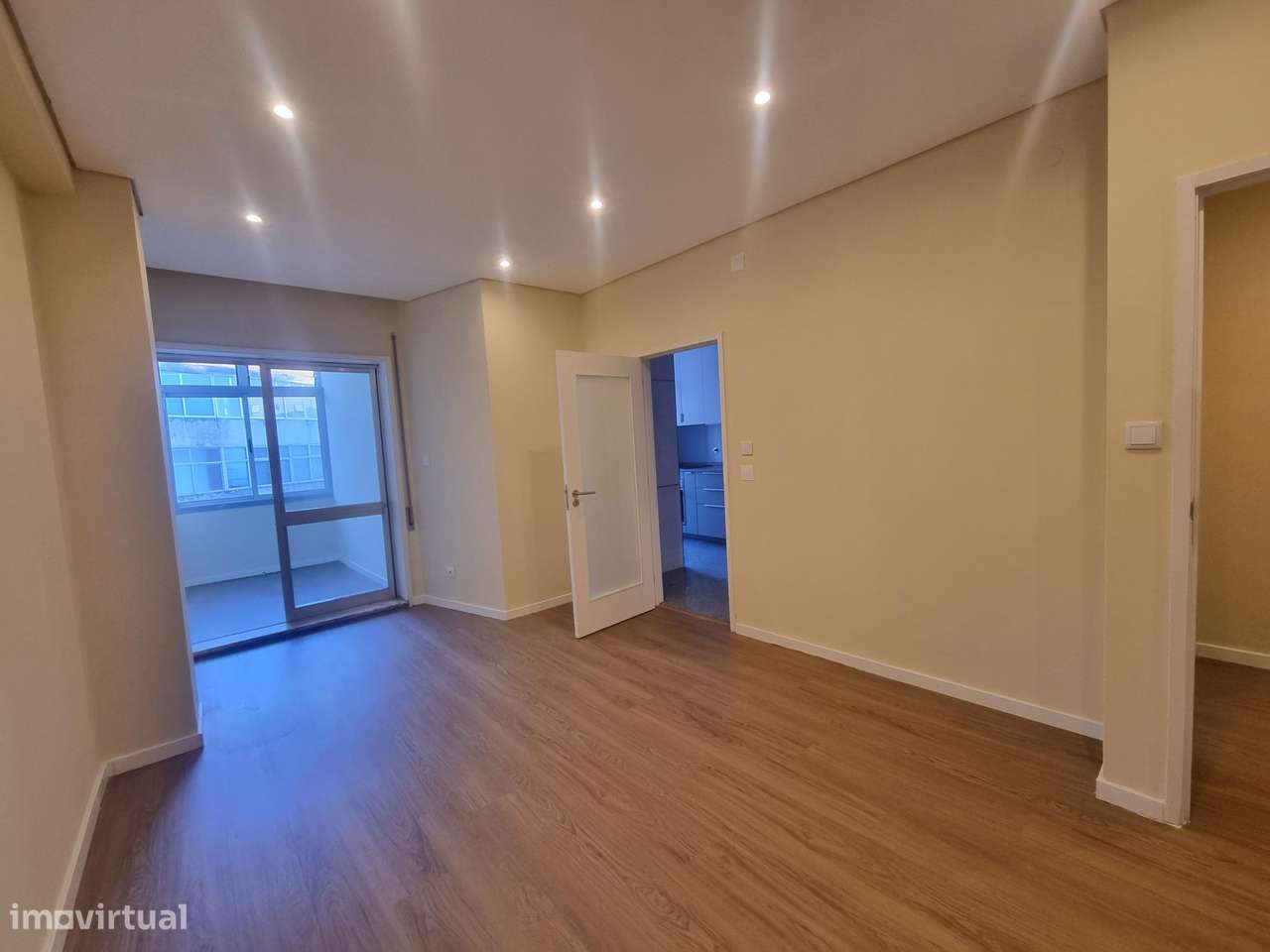 T2+1 (T3) - Renovado - Próx. Pingo Doce Costa Cabral, Paranhos - Grande imagem: 4/16