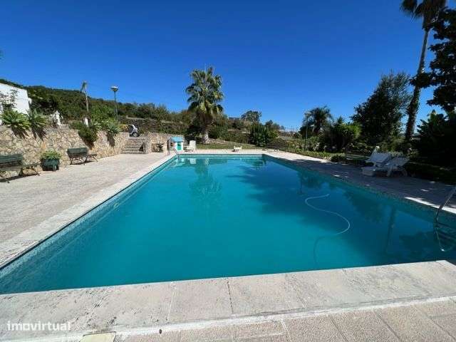 Excelente Moradia c/Piscina, Ringue desportivo, Garagem-7