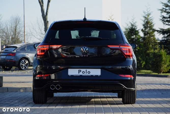 Volkswagen Polo - 7