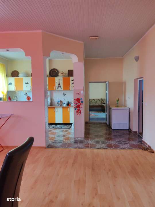 Casa parter si teren in zona Cretesti, Vaslui-7