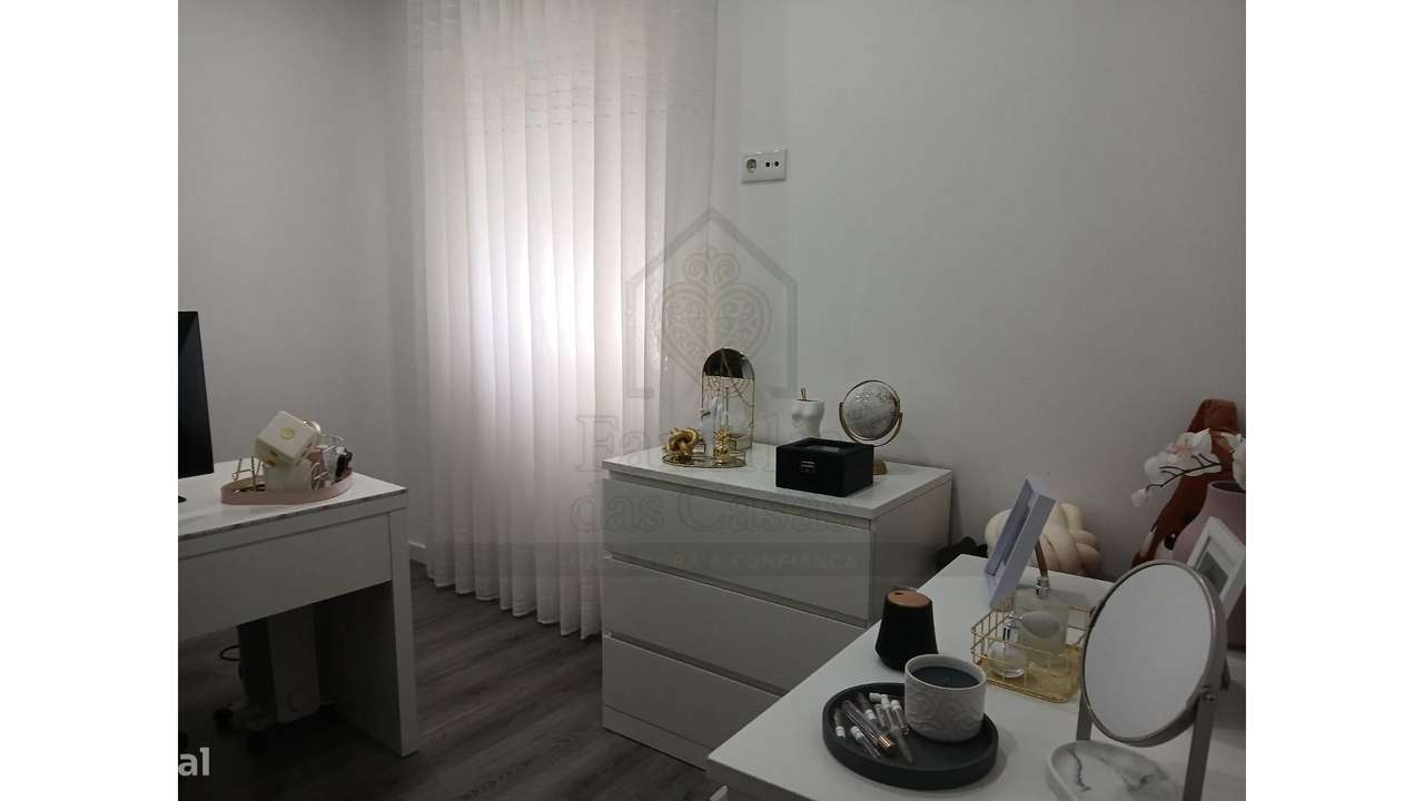 T3 com Logradouro e Garagem-Seixal-13