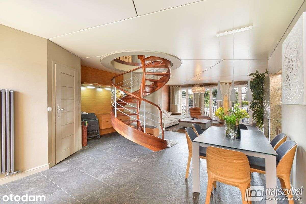 Mileno-Apartament 3poziomy z garażem 200m od morza - Pełny obrazek: 4/18