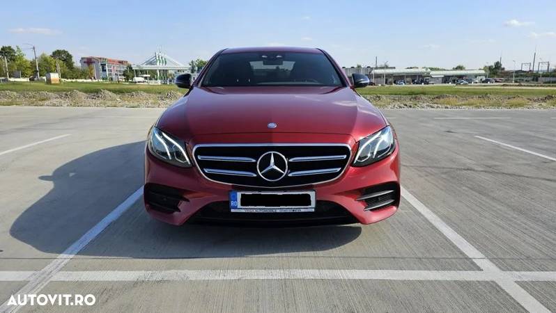 Mercedes-Benz E 220 d T 9G-TRONIC AMG Line - 2