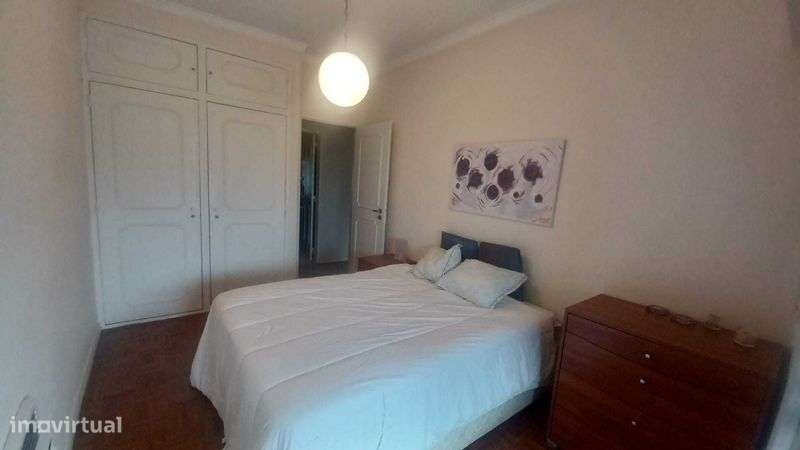 T2 Mobilado com Garagem no Lumiar - Grande imagem: 5/5