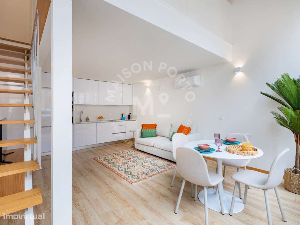 Apartamento T1 Duplex Totalmente Equipado e Mobilado no Bonfim, Porto-13