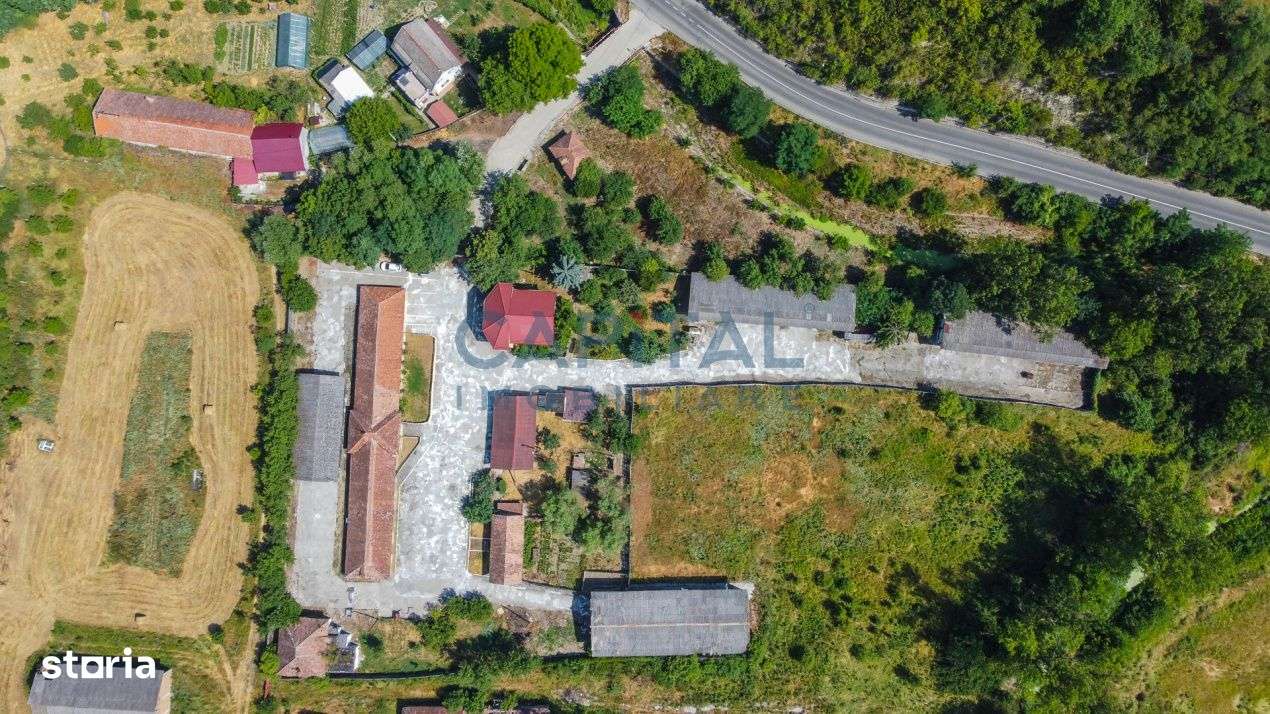 Teren intravilan, 10.000 mp, Imprejmuit+ drum privat+cladire de birour - Imagine principală: 2/19