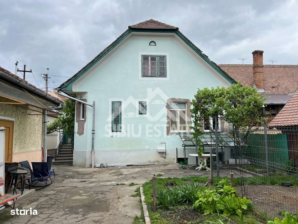 De vanzare: Proprietate cu 2 unitati locative ,Zona Lupeni, Sibiu - Imagine principală: 1/12