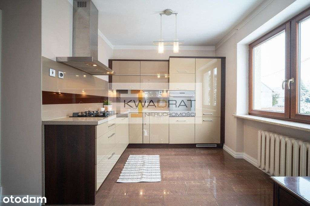 Umeblowany dom z garażem i ogrodem ul. Siennicka-5