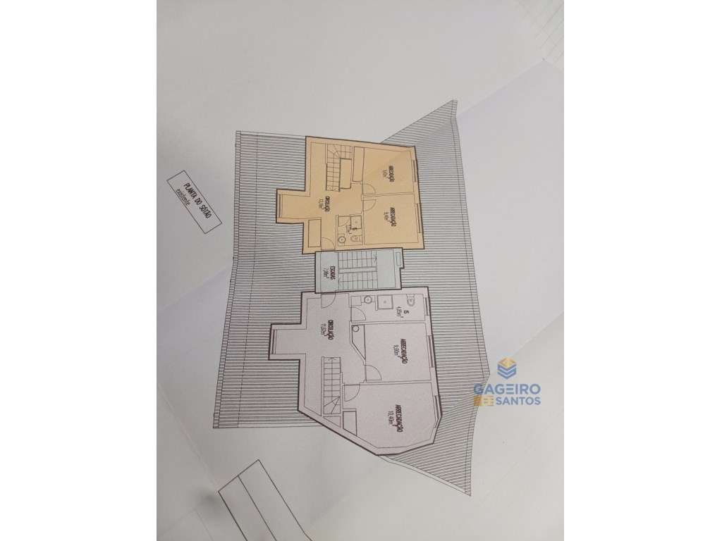 Moradia T2 + 1 com Jardim e Churrasqueira a 5 Minutos da Praia-38