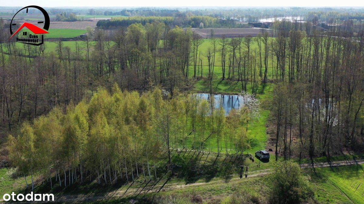 Działka ze stawem nad jeziorem, z Wz