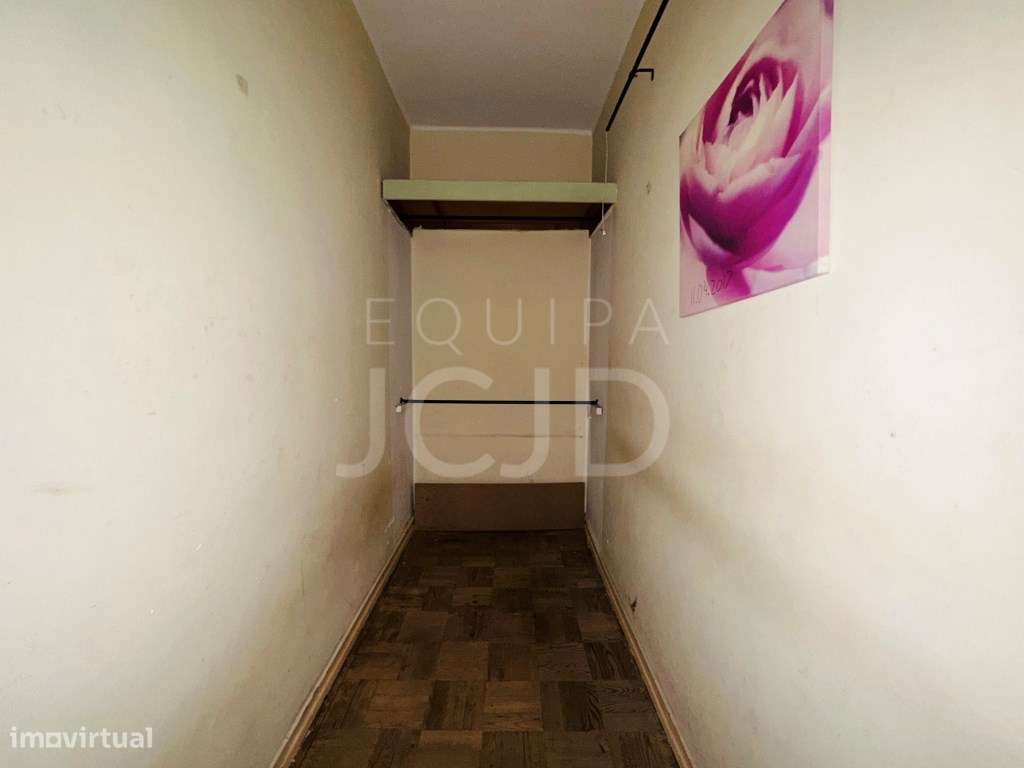 Apartamento T1 para Remodelação Total - Penha de França, Lisboa - Grande imagem: 5/25