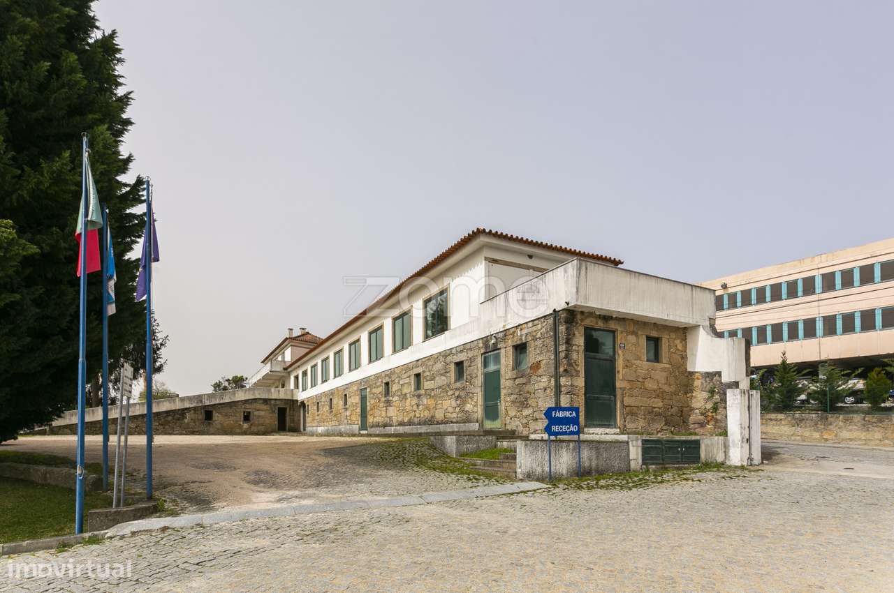 Escritório com 850m2 na Cidade da Maia, Maia - Grande imagem: 2/39