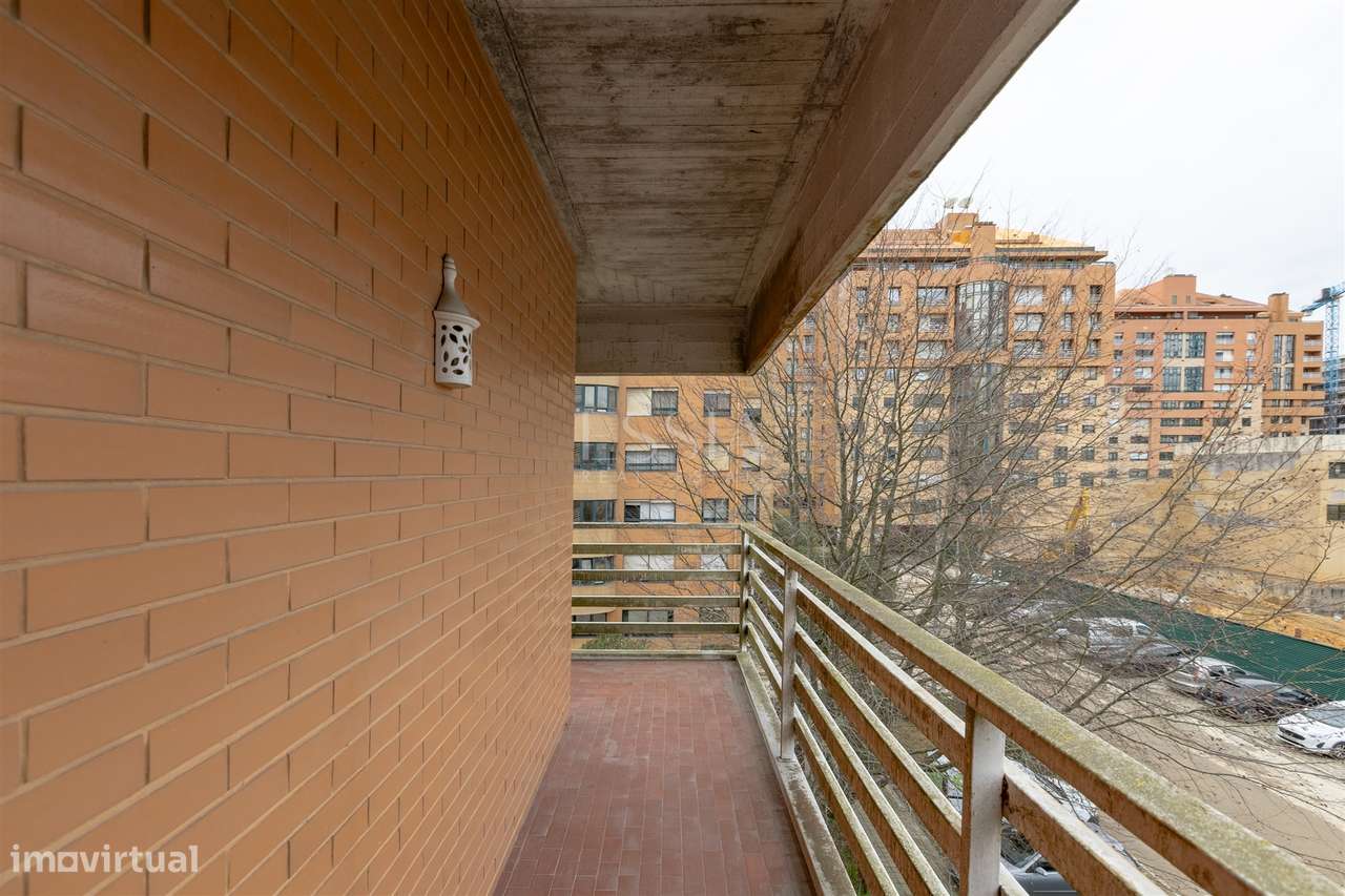 Apartamento T3 nos Jardins d’Arrábida, Vila Nova de Gaia-35