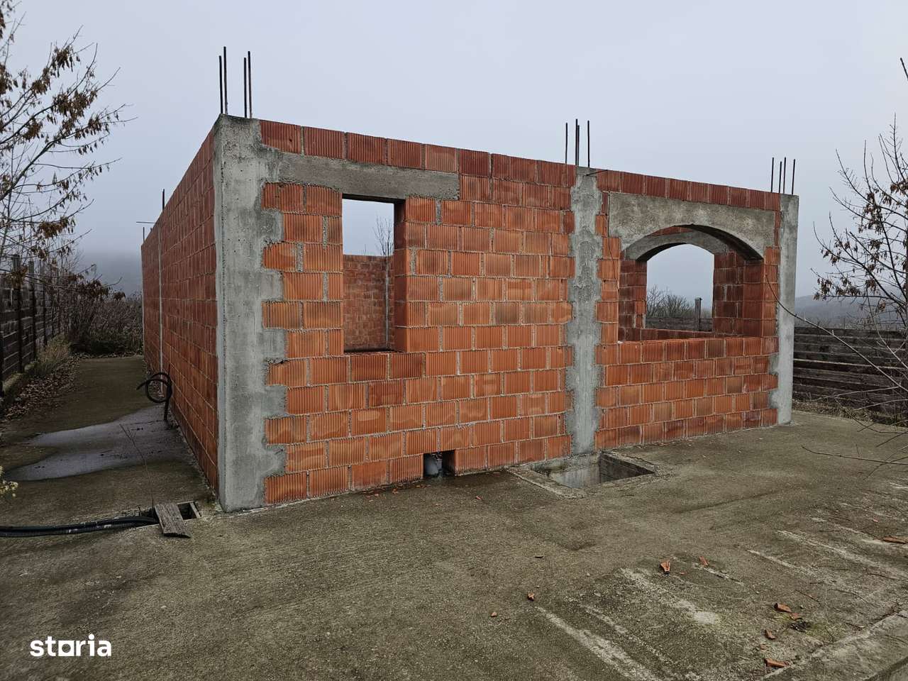 Casa Bucium - Poieni 6.200mp - Imagine principală: 4/6