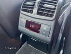 Mercedes-Benz Klasa E 250 T CDI DPF BlueEFFICIENCY Automatik Avantgarde - 25