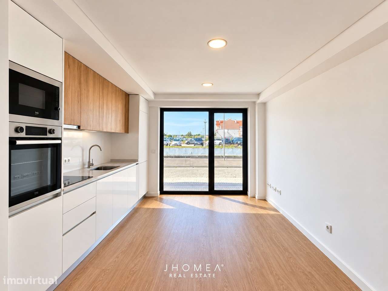 Apartamento T2 para venda no Coração de Aveiro-0
