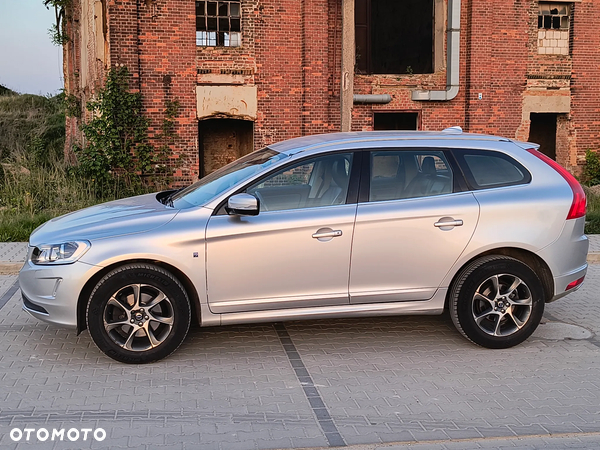 Volvo XC 60 D4 AWD Ocean Race - 6