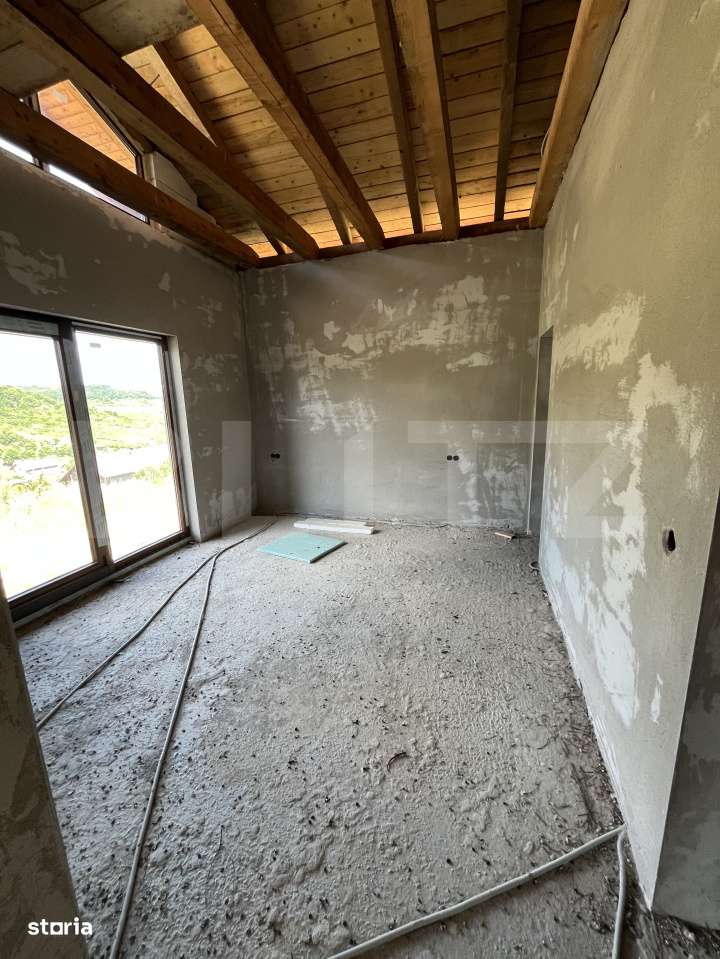 Casa cu panorama deosebita pe Dealul Jelni – 10 ari de teren, stadiu - Imagine principală: 5/19