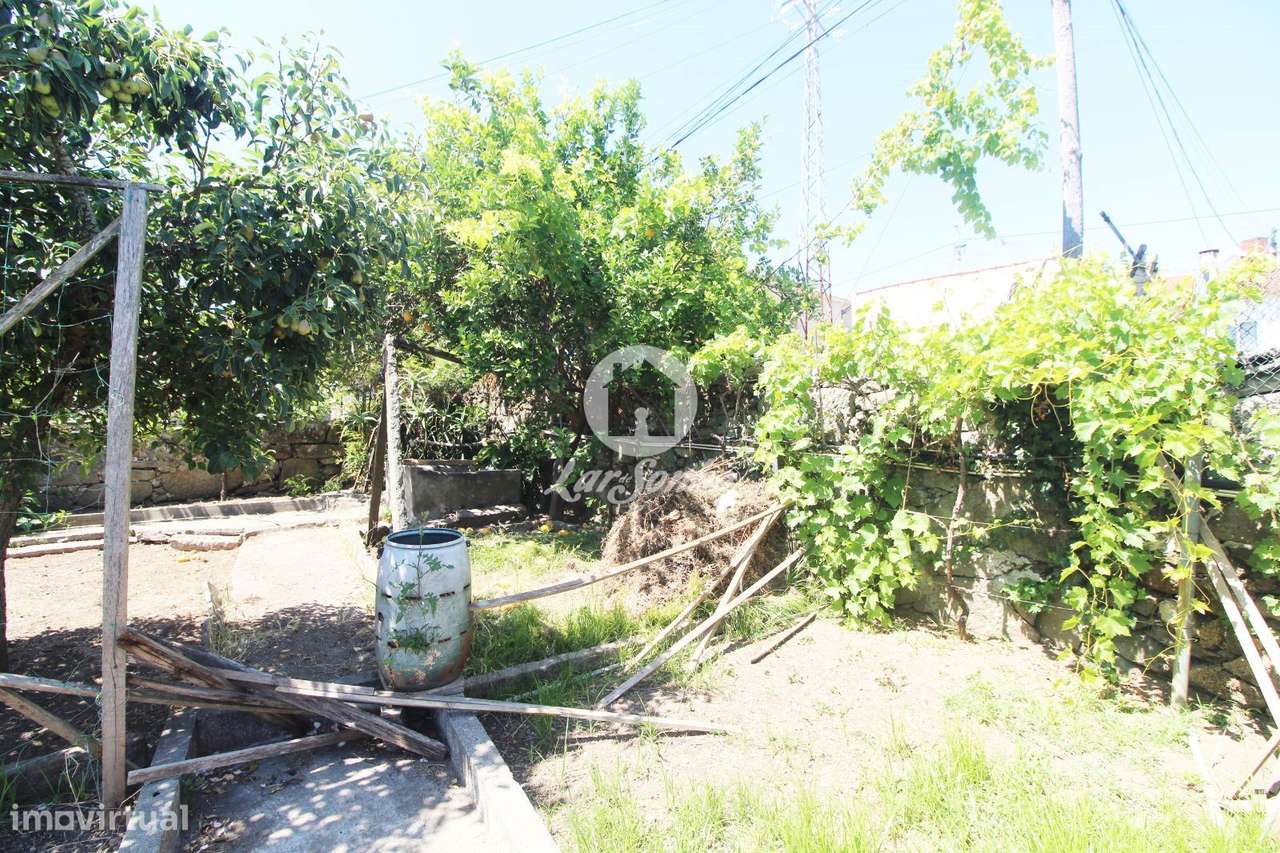 Andar Moradia T1 em Valbom, próximo a Gramido-5