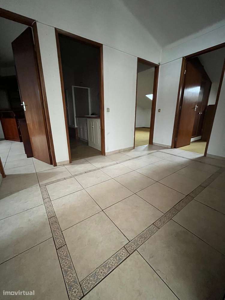 T2 zona central de Fatima - Grande imagem: 3/5