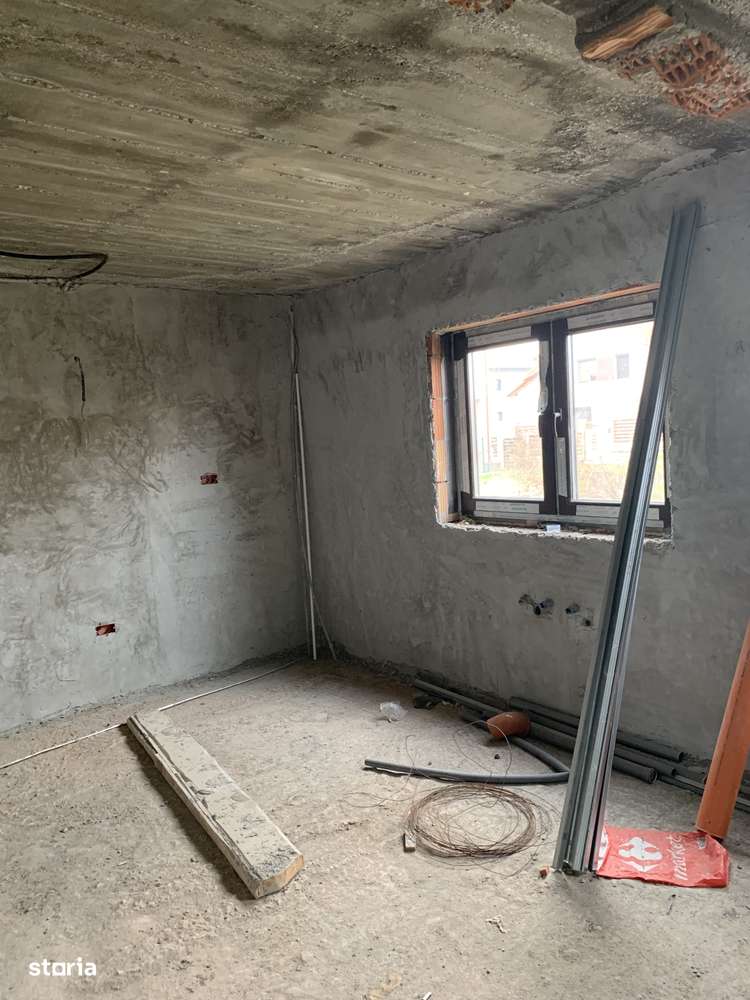 Casa P+M﻿,Haieu ,noua la gri ,200mp,teren 300 mp,-11