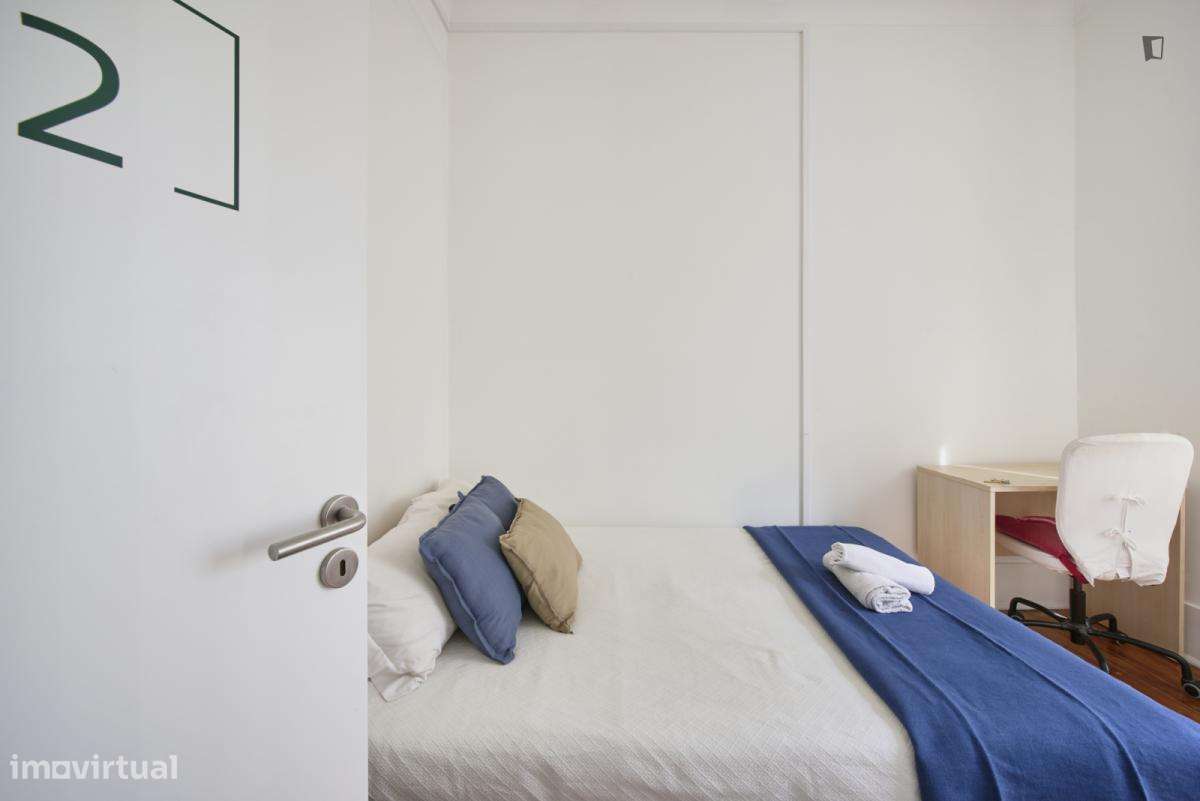 Quarto - localizado em Saldanha Lisbon - Grande imagem: 2/47