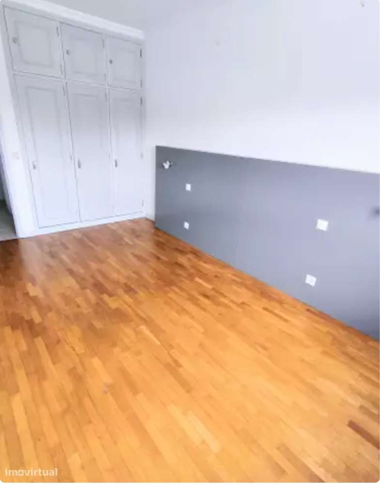 APARTAMENTO T2+1 - Centro são João da Madeira - Grande imagem: 3/15