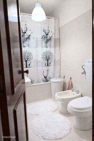 Oportunidade para investidor T2 arrendado com contrato até 2028 - Grande imagem: 4/9