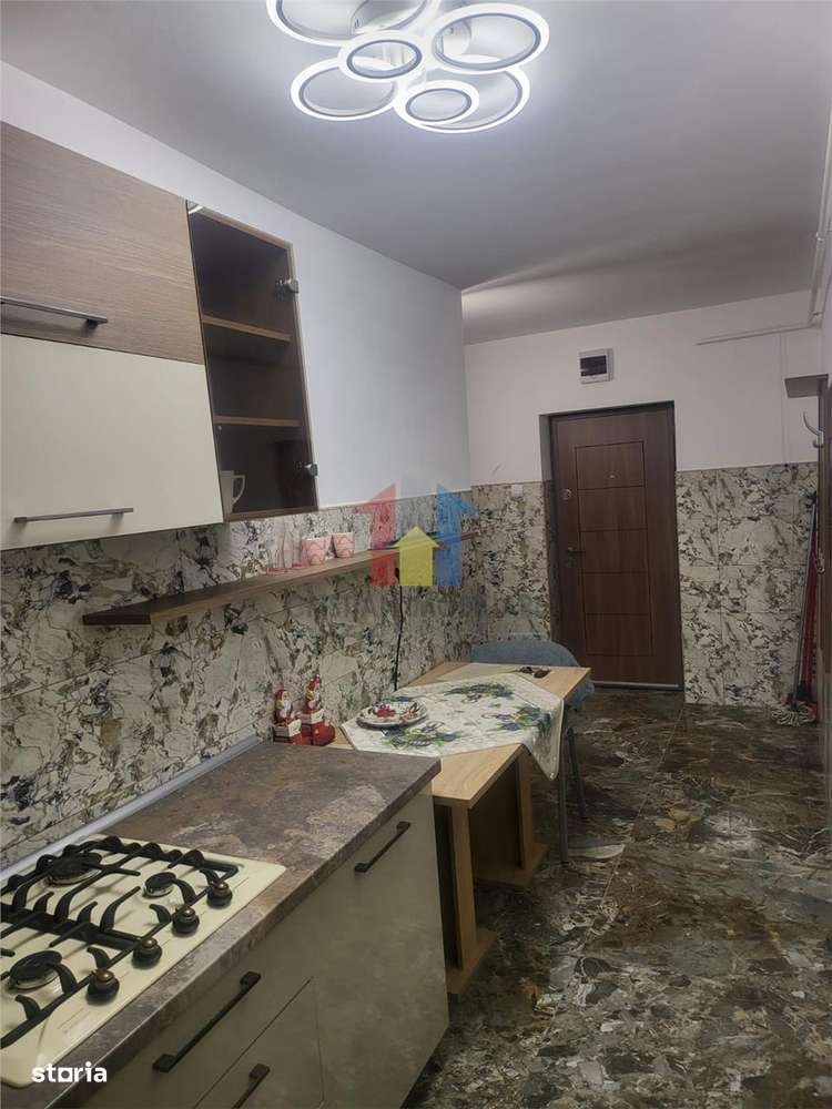 1 camera Mobilat si Utilat, Buzaului, etaj intermediar - Imagine principală: 5/10