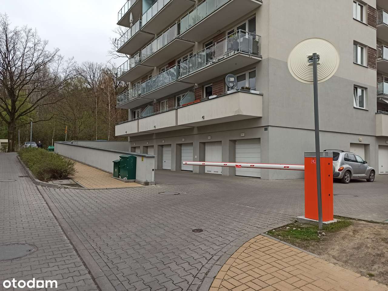 Garaż - miejsce postojowe ul. Emilii Plater 19, Zielona Góra - Pełny obrazek: 2/4