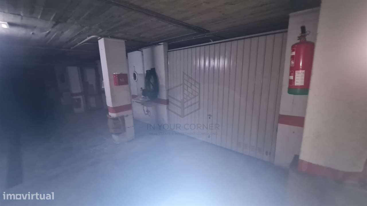 T2 em Conversão com Logradouro e Garagem Privativa – Oportunidade na A-26